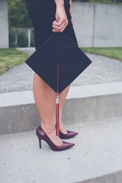 Mujer graduada